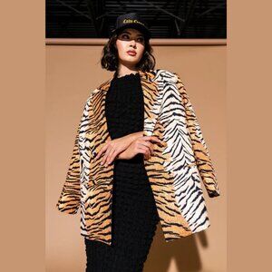 Make Me Wanna Lala Boyfriend Blazer in Tigress